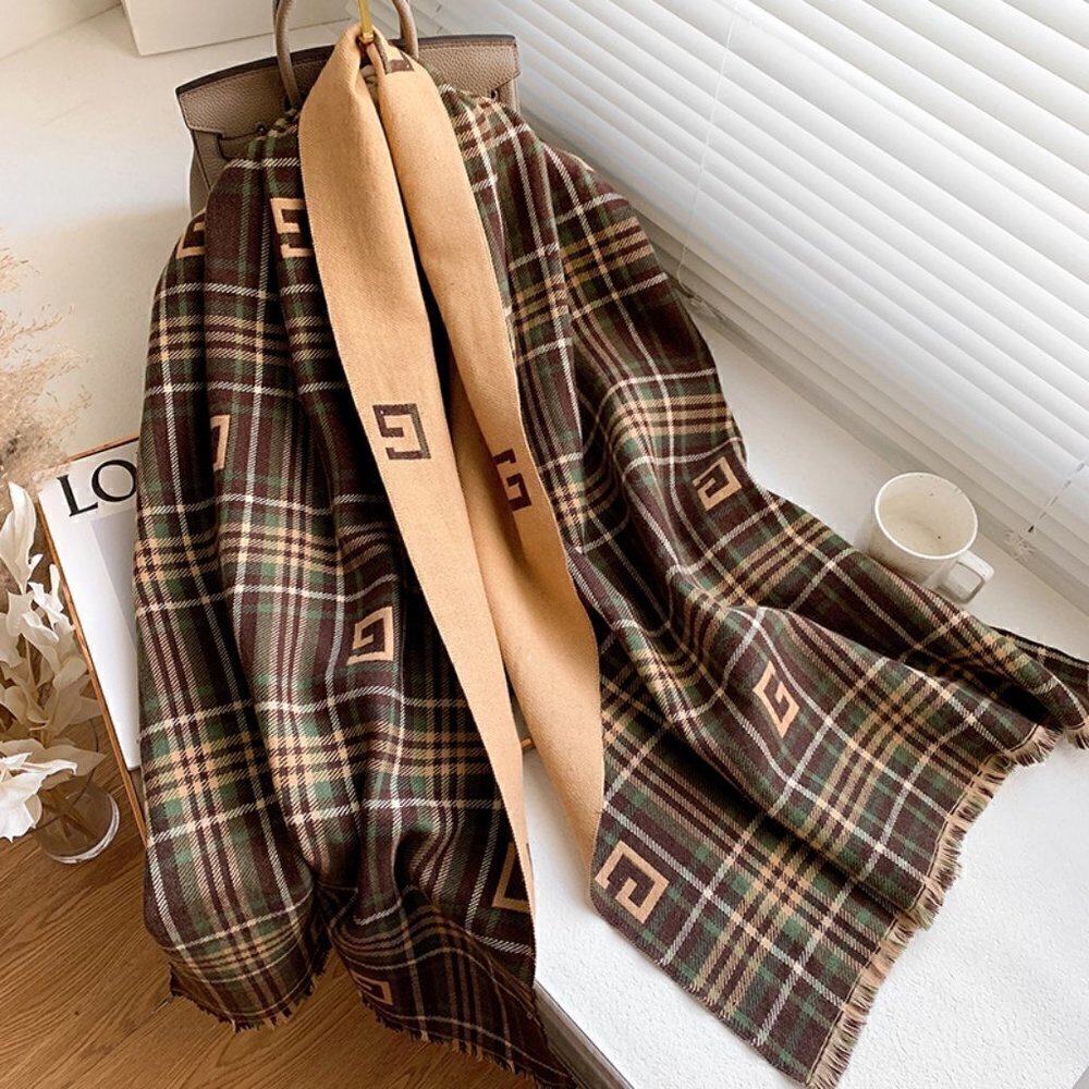 Reversible Winter Scarf/Cashmere - Picture 2 of 3